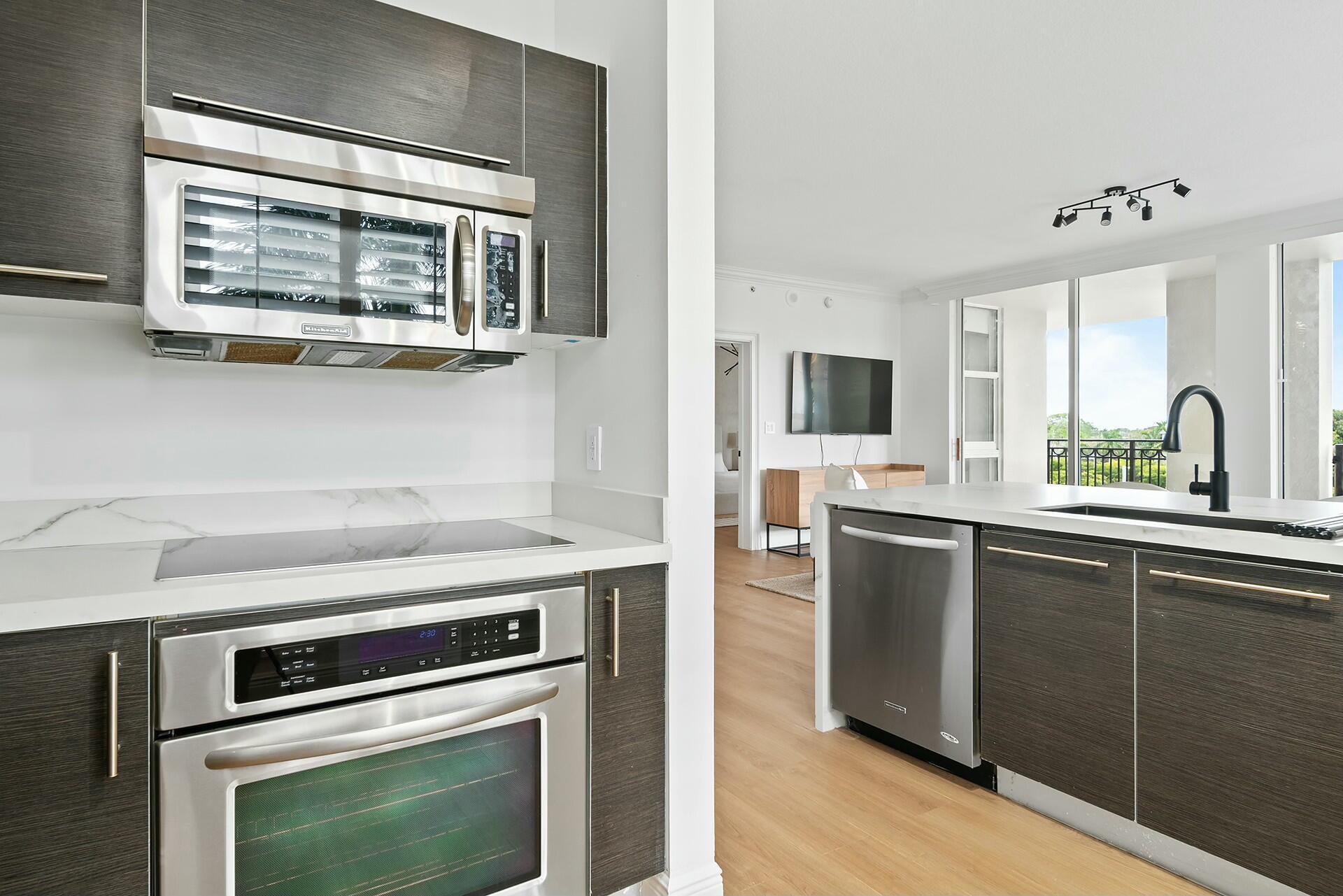 550 Okeechobee Boulevard 322