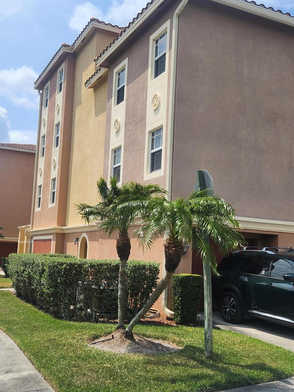 Photo of 4190 Gator Greens Way #Ph-5, Fort Pierce, FL 34982 (MLS # R10977603)