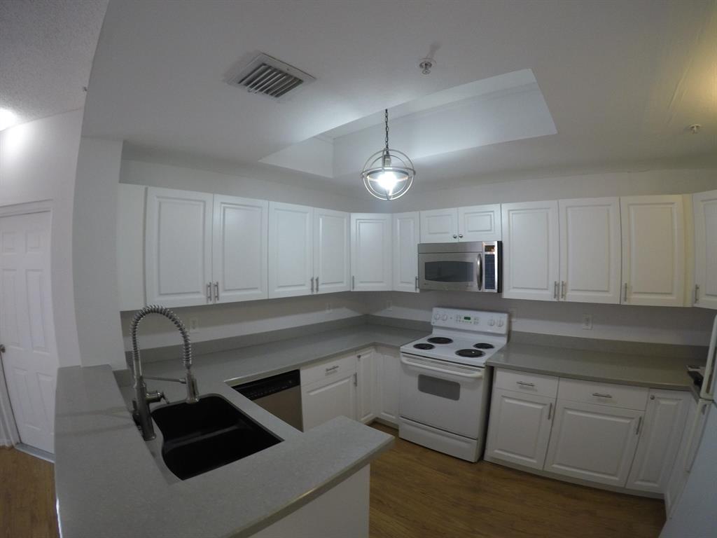 SAN MATERA THE GARDENS CONDO - Residential Lease