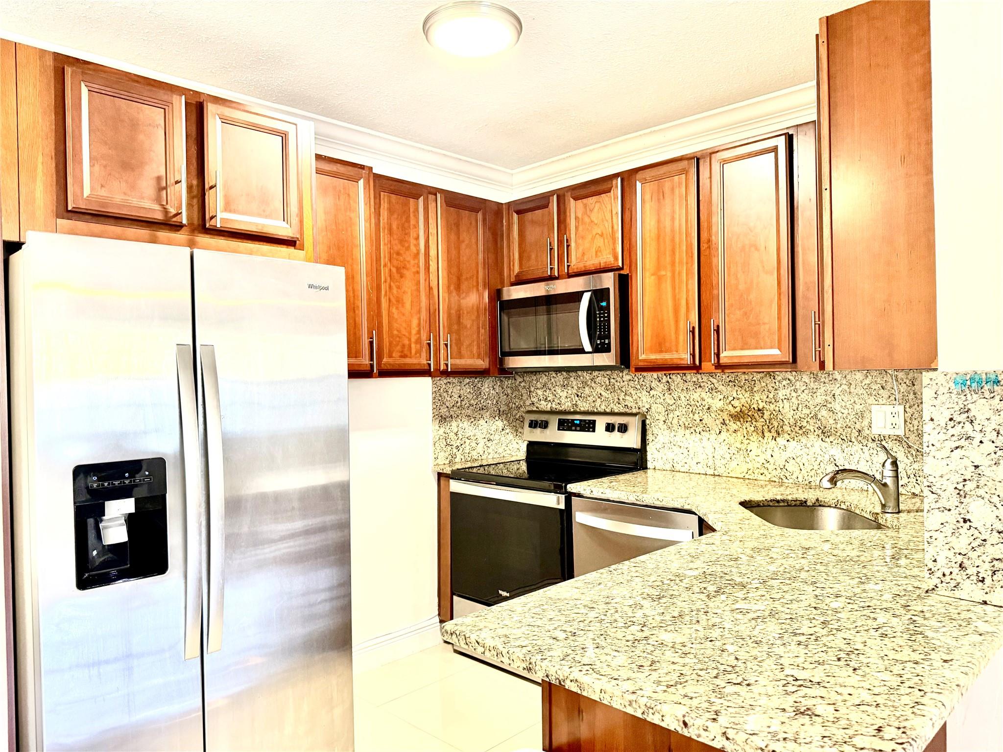 Golden Arrow Condo - Residential Lease