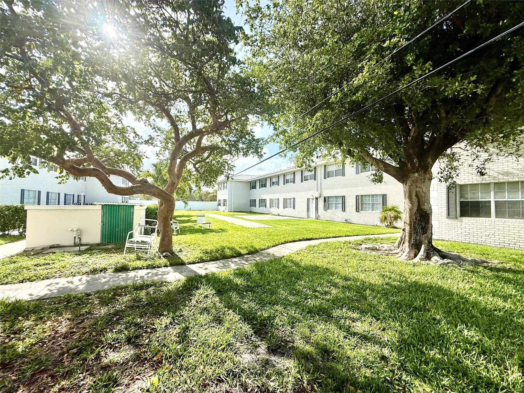 Golden Arrow Condo - Residential Lease