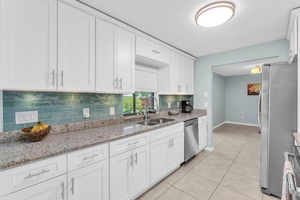 Sandpiper SOUTH PORT ST L - Residential