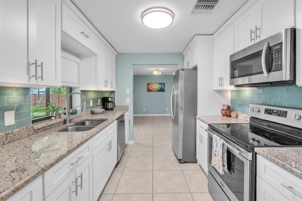 Sandpiper SOUTH PORT ST L - Residential