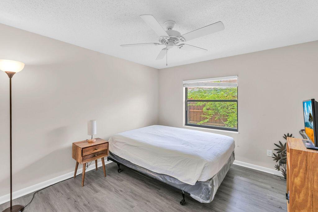 Sandpiper SOUTH PORT ST L - Residential