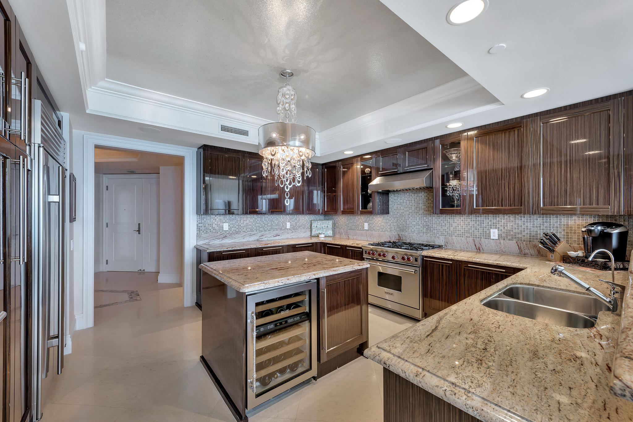 Ritz Carlton Residences - Residential