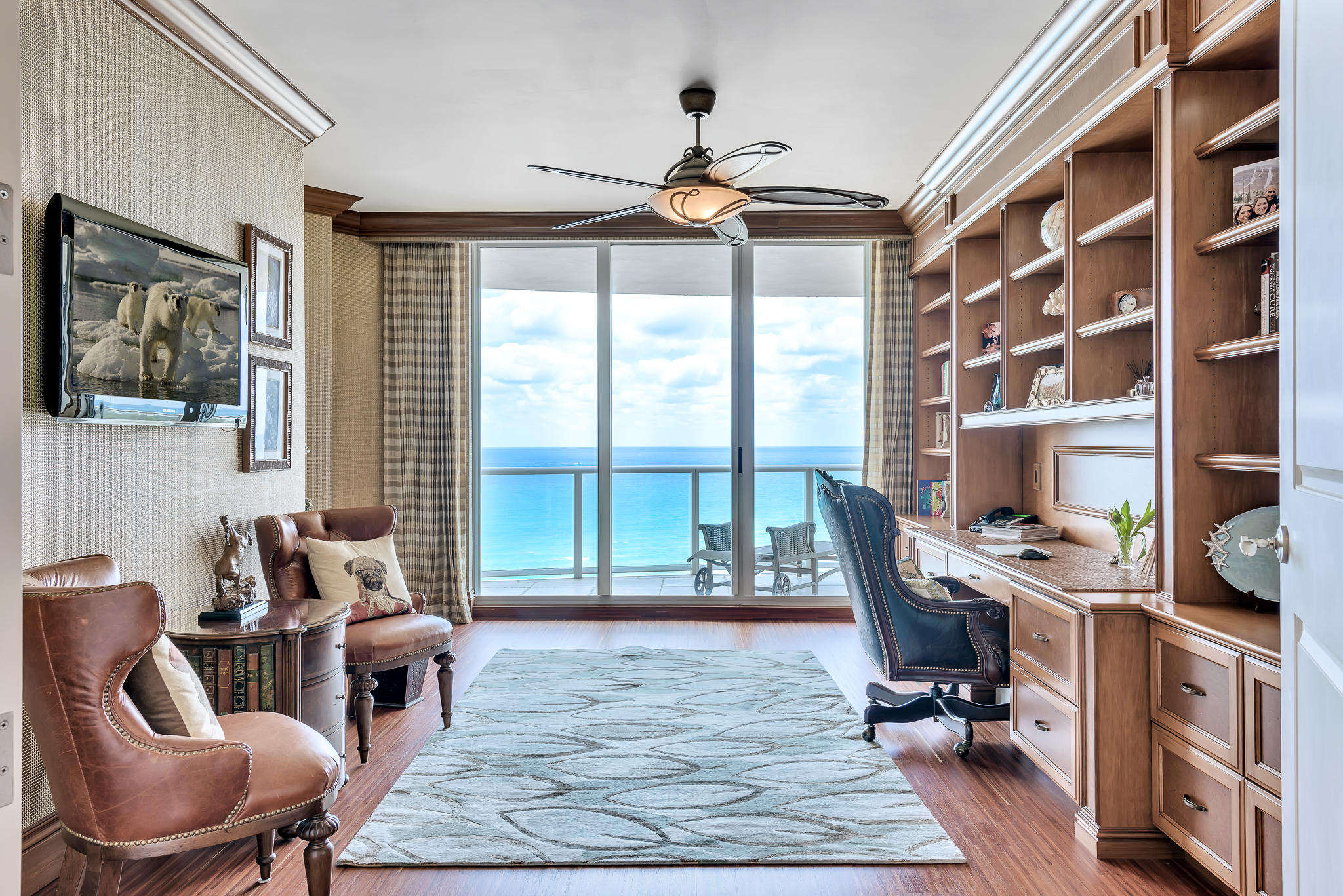 Ritz Carlton Residences - Residential