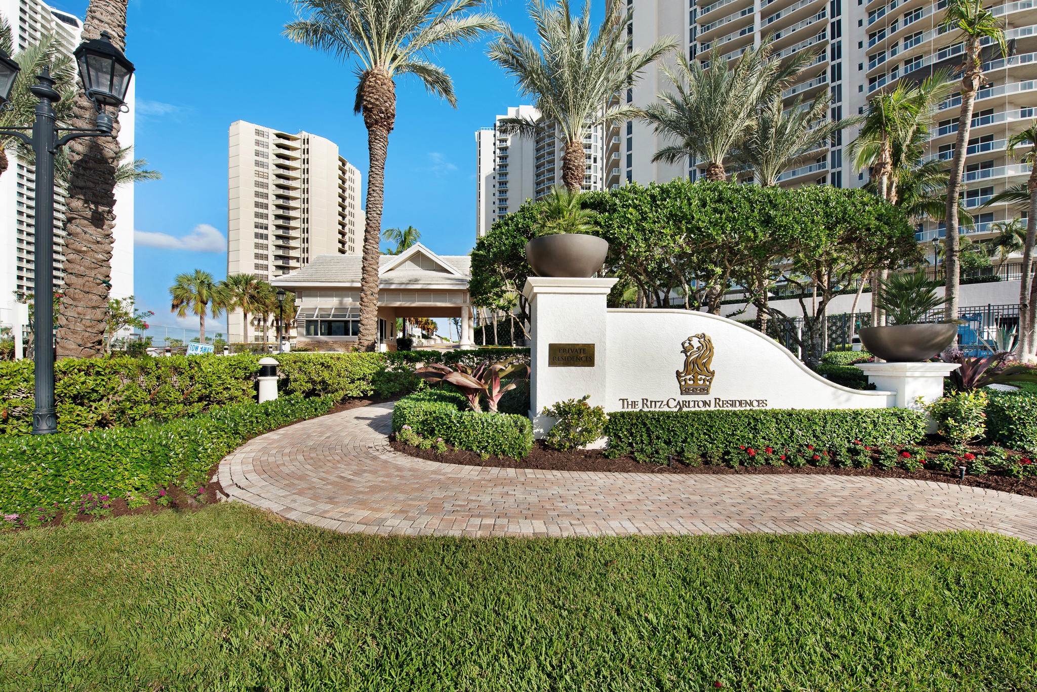 Ritz Carlton Residences - Residential