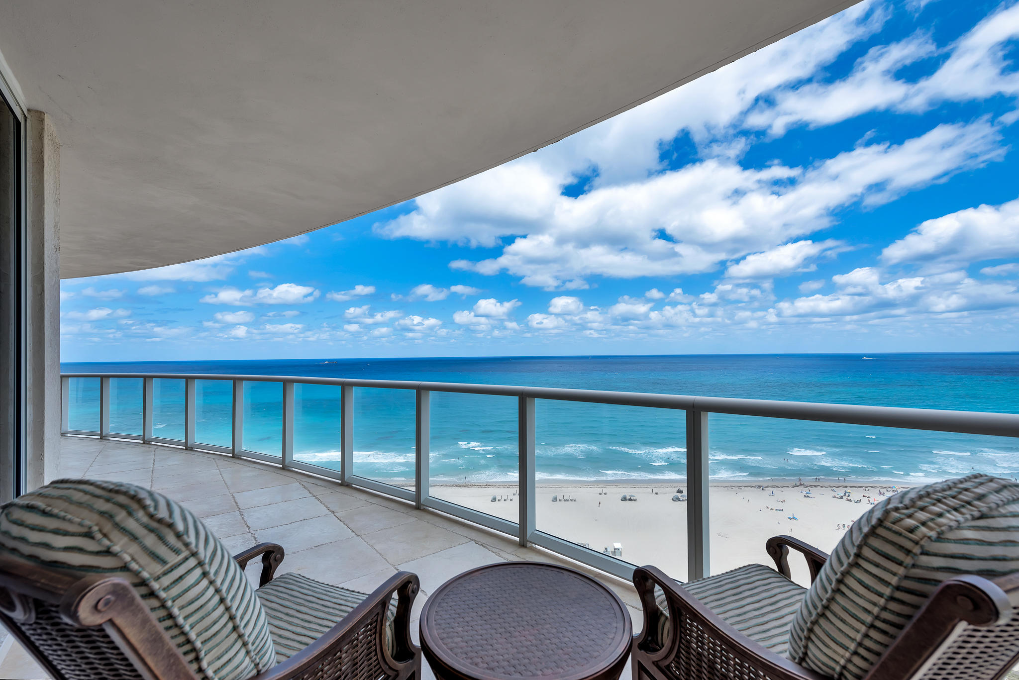 Ritz Carlton Residences - Residential