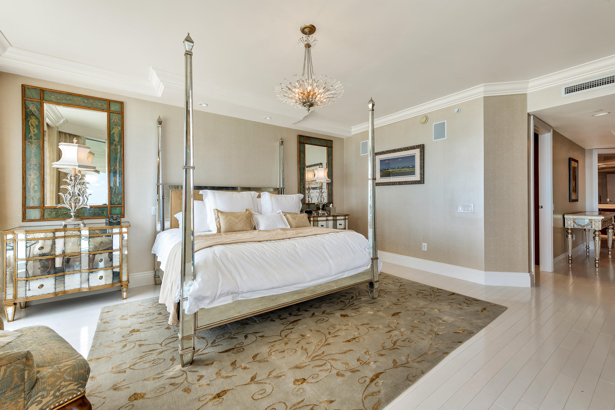 Ritz Carlton Residences - Residential