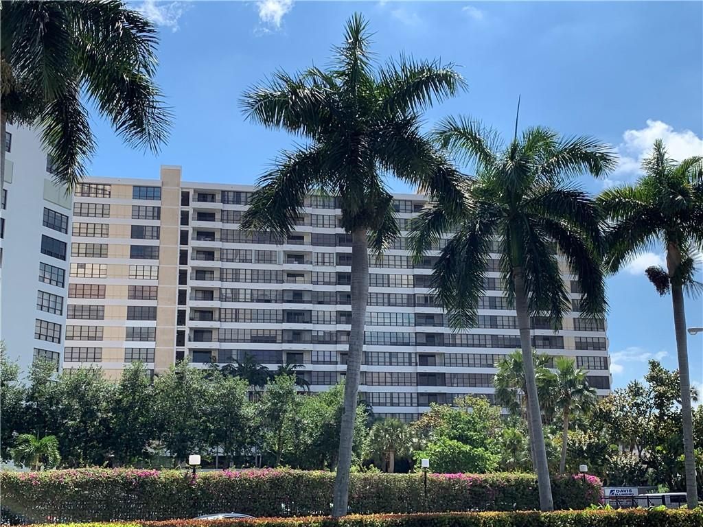 Photo of 500 Three Islands Blvd #606, Hallandale Beach, FL 33009 (MLS # F10282839)
