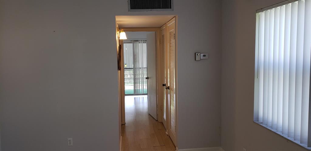 KINGS POINT CAPRI CONDOS - Residential