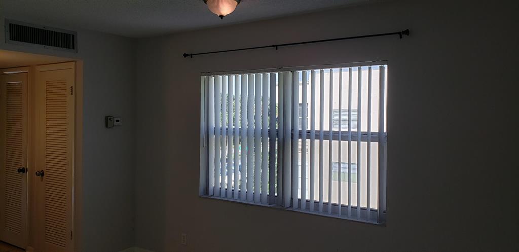 KINGS POINT CAPRI CONDOS - Residential