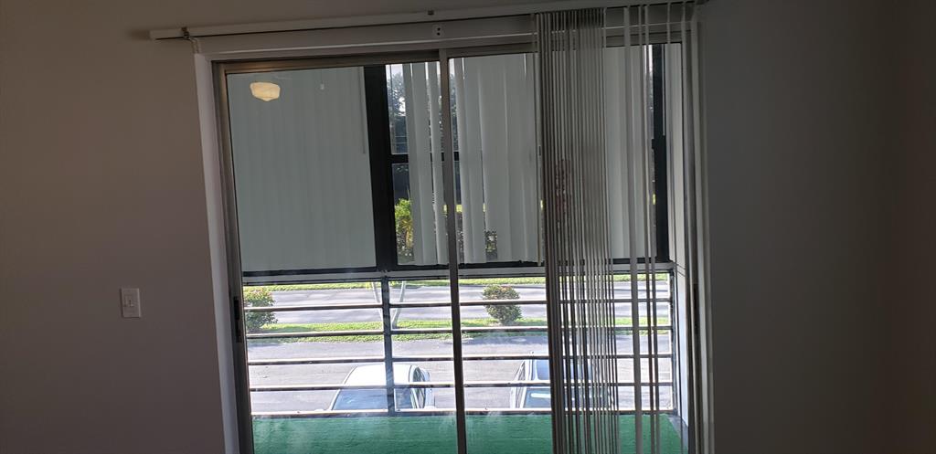 KINGS POINT CAPRI CONDOS - Residential