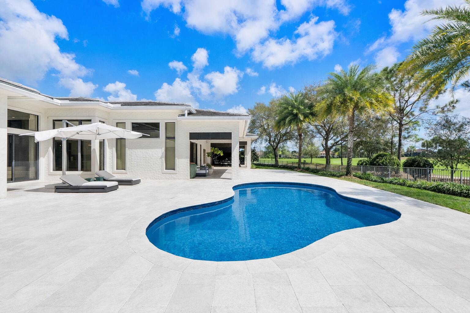 PARKLAND GOLF AND COUNTRY CLUB - Residential