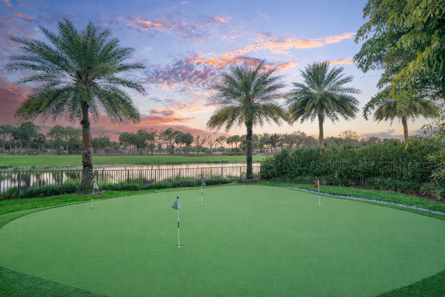 PARKLAND GOLF AND COUNTRY CLUB - Residential