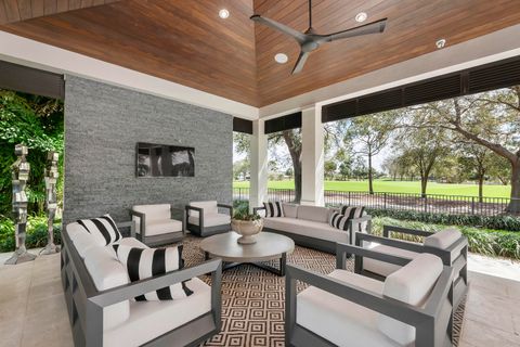 Tiny photo for 9840 Bay Leaf Court, Parkland, FL 33076 (MLS # B26000755)