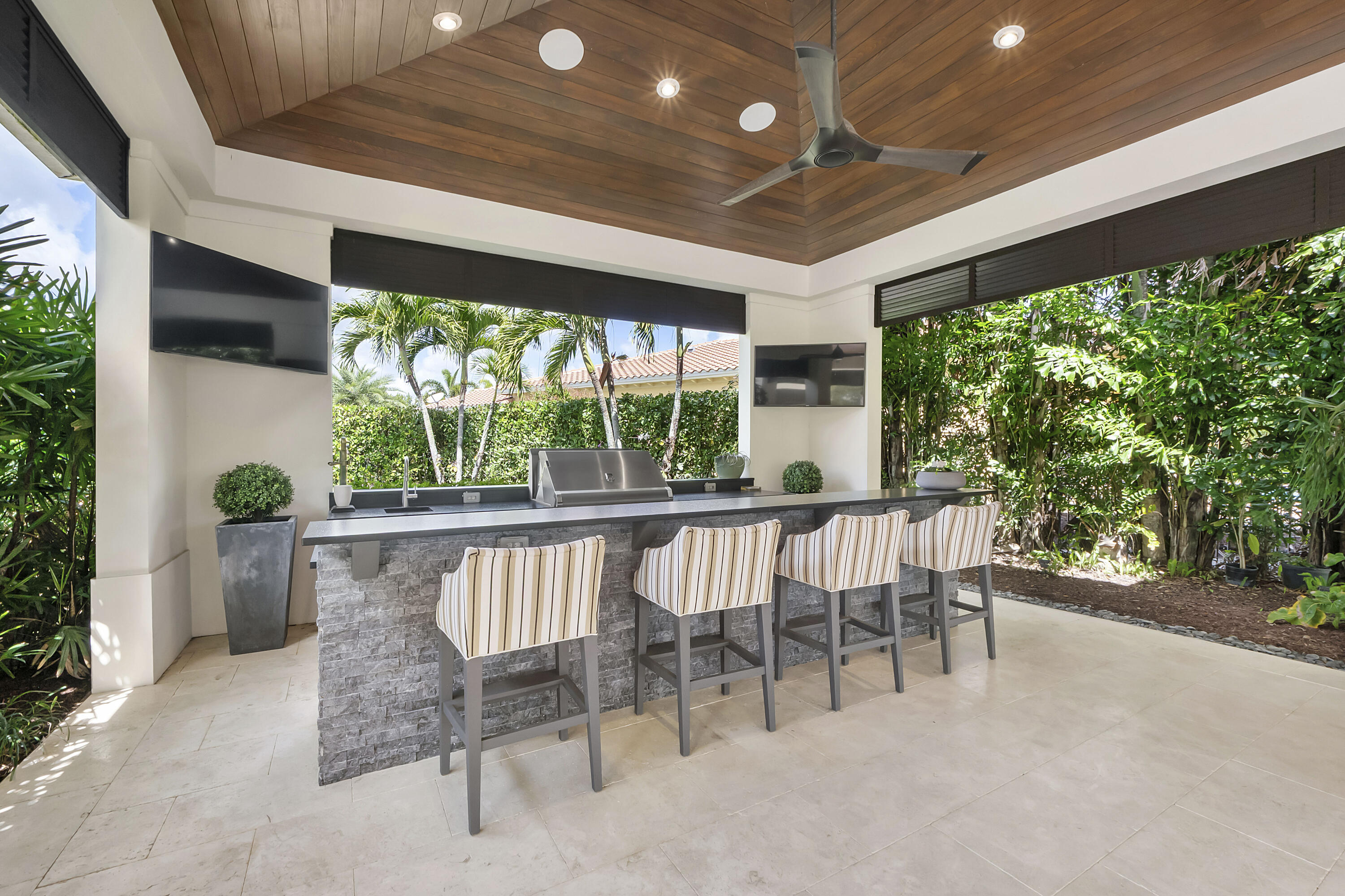 PARKLAND GOLF AND COUNTRY CLUB - Residential