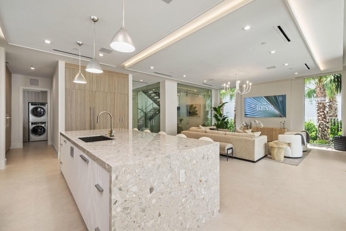 SOPHIA FREY - Residential