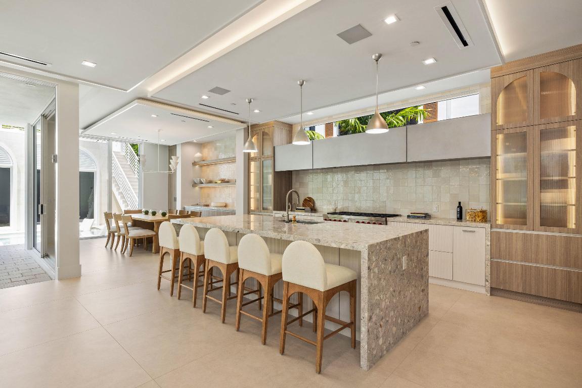 SOPHIA FREY - Residential