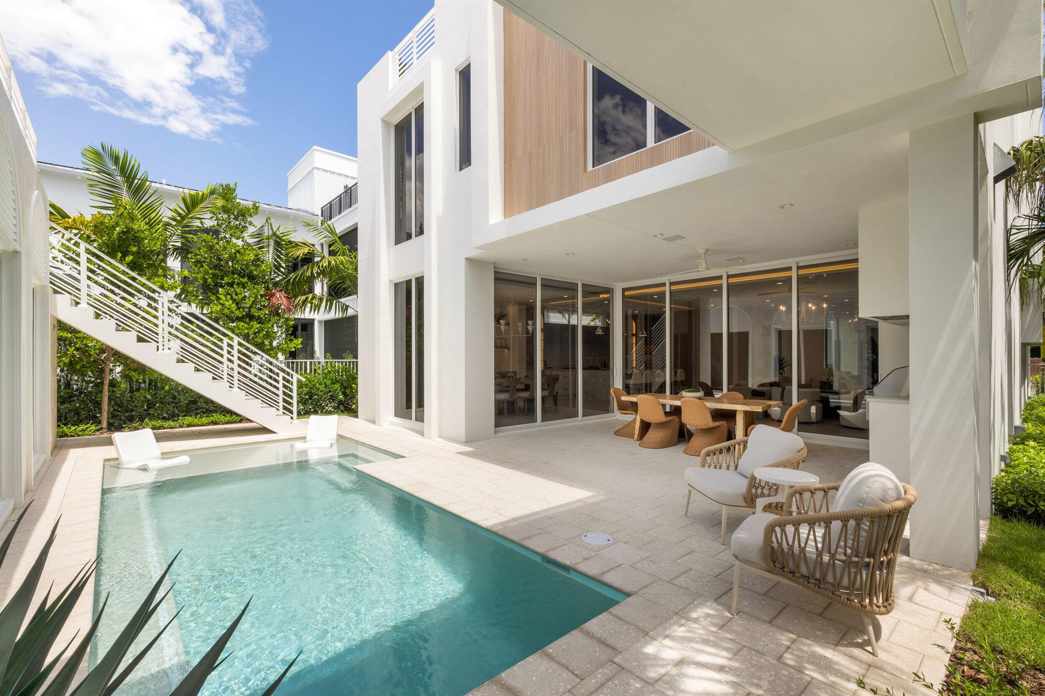 SOPHIA FREY - Residential