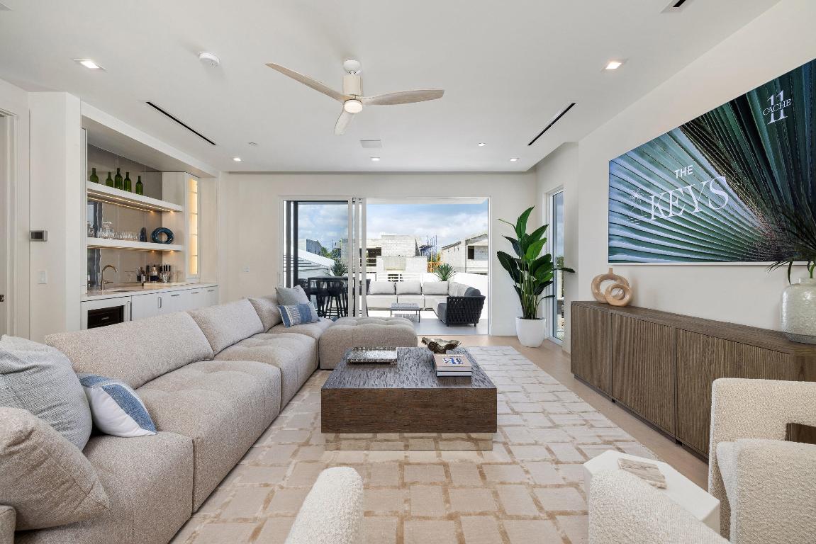 SOPHIA FREY - Residential