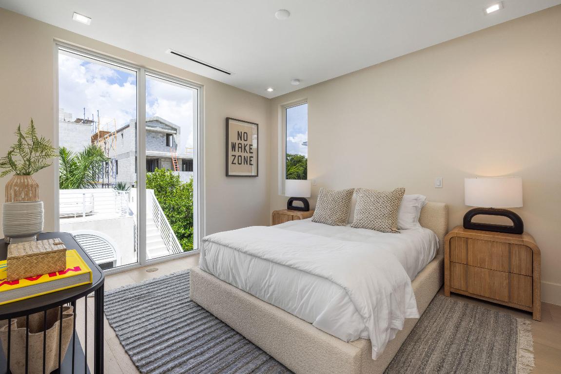 SOPHIA FREY - Residential