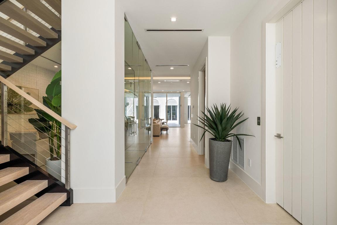 SOPHIA FREY - Residential