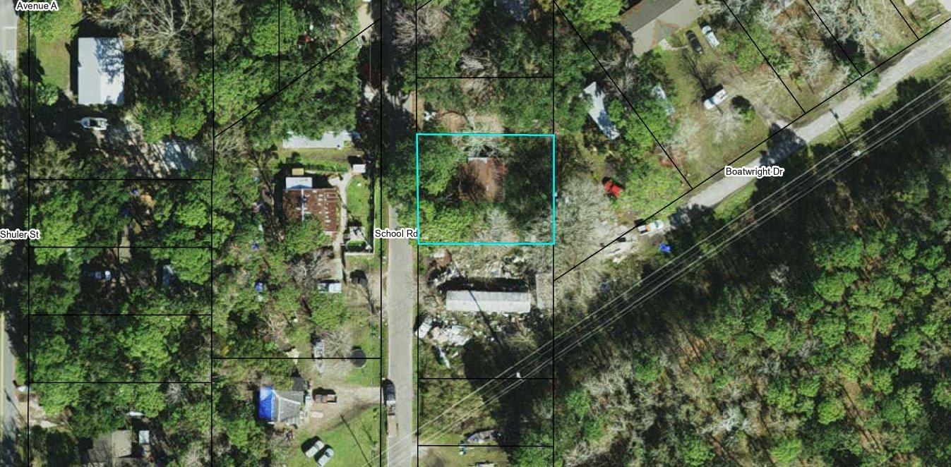 32 SCHOOL RD