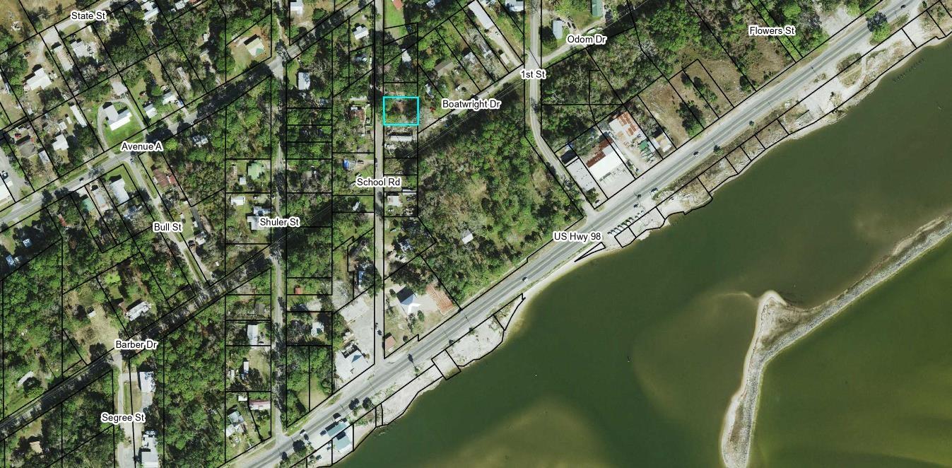 32 SCHOOL RD