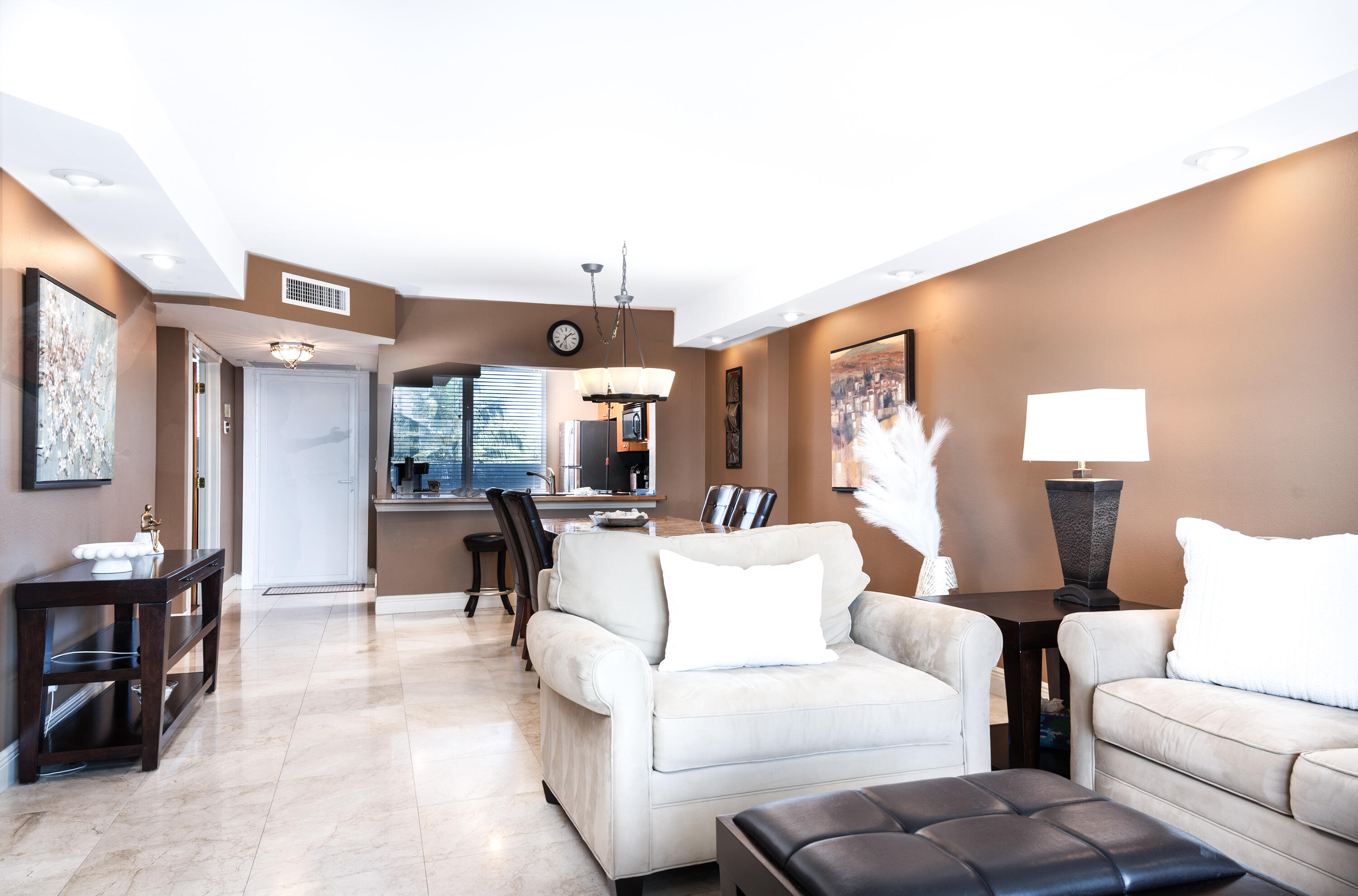 SILVER THATCH INTRACOASTAL - Residential