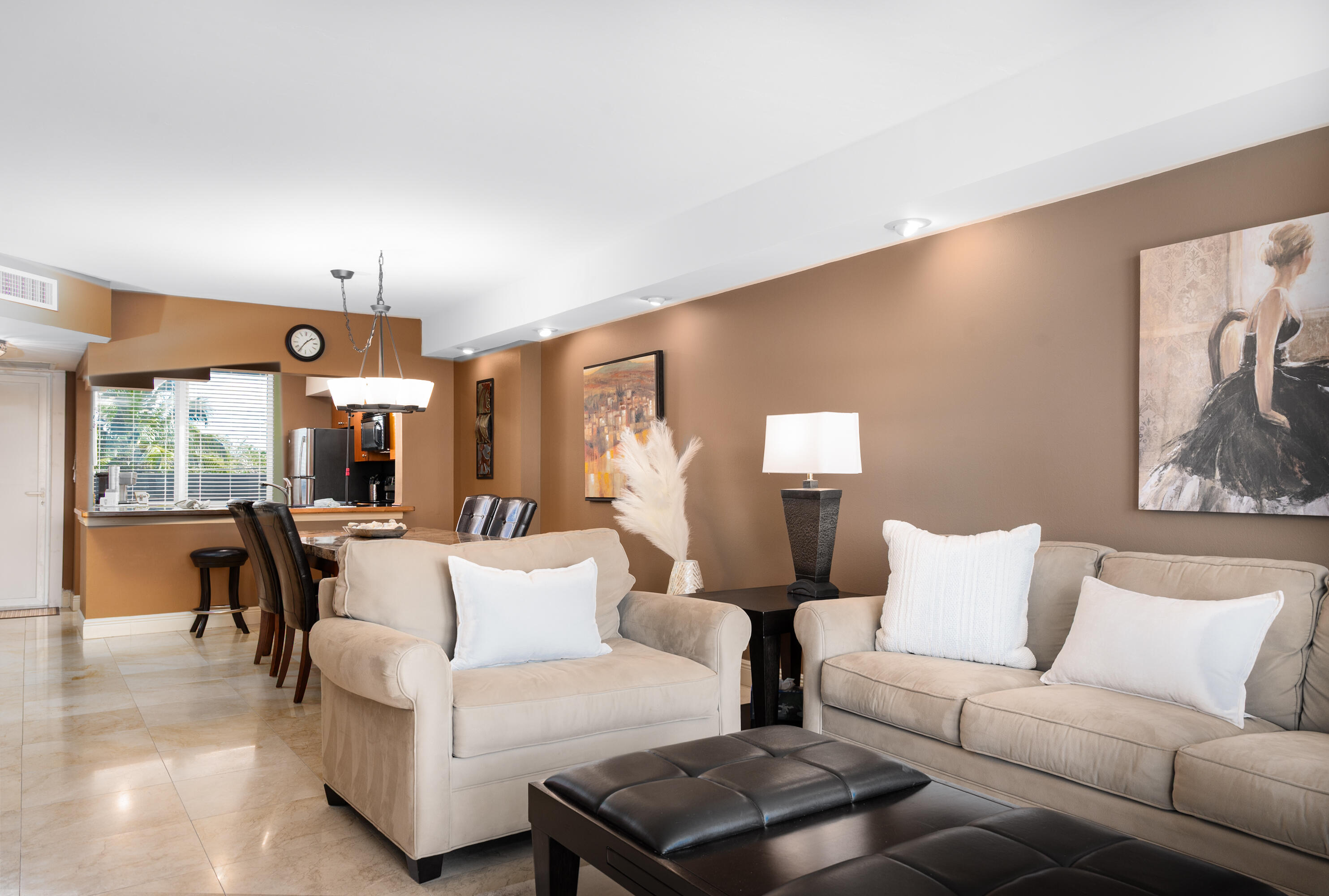 SILVER THATCH INTRACOASTAL - Residential