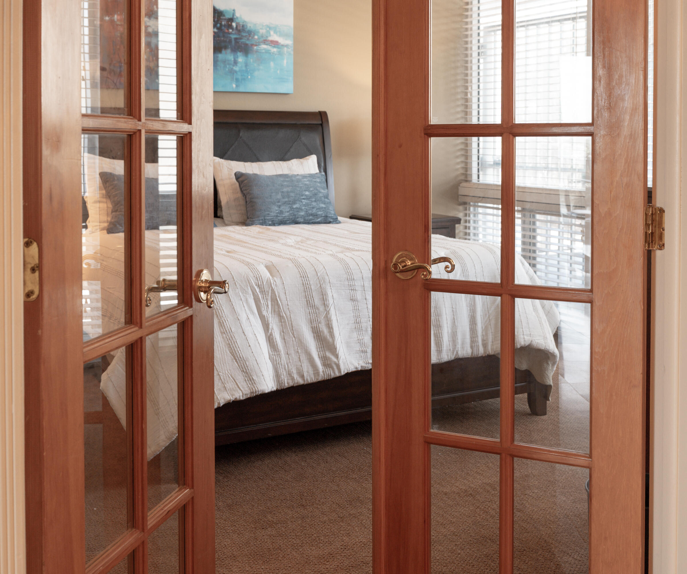 SILVER THATCH INTRACOASTAL - Residential