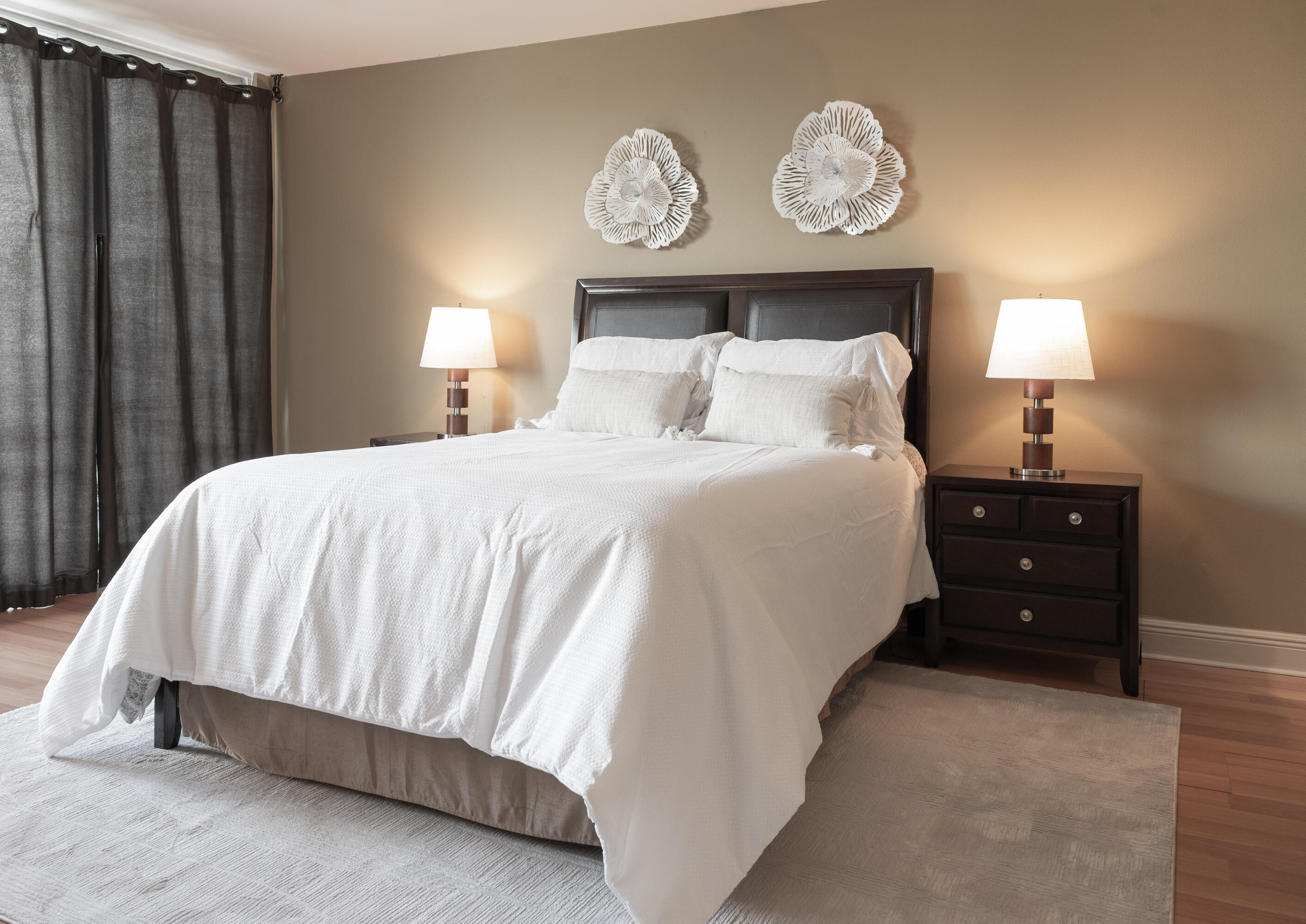 SILVER THATCH INTRACOASTAL - Residential