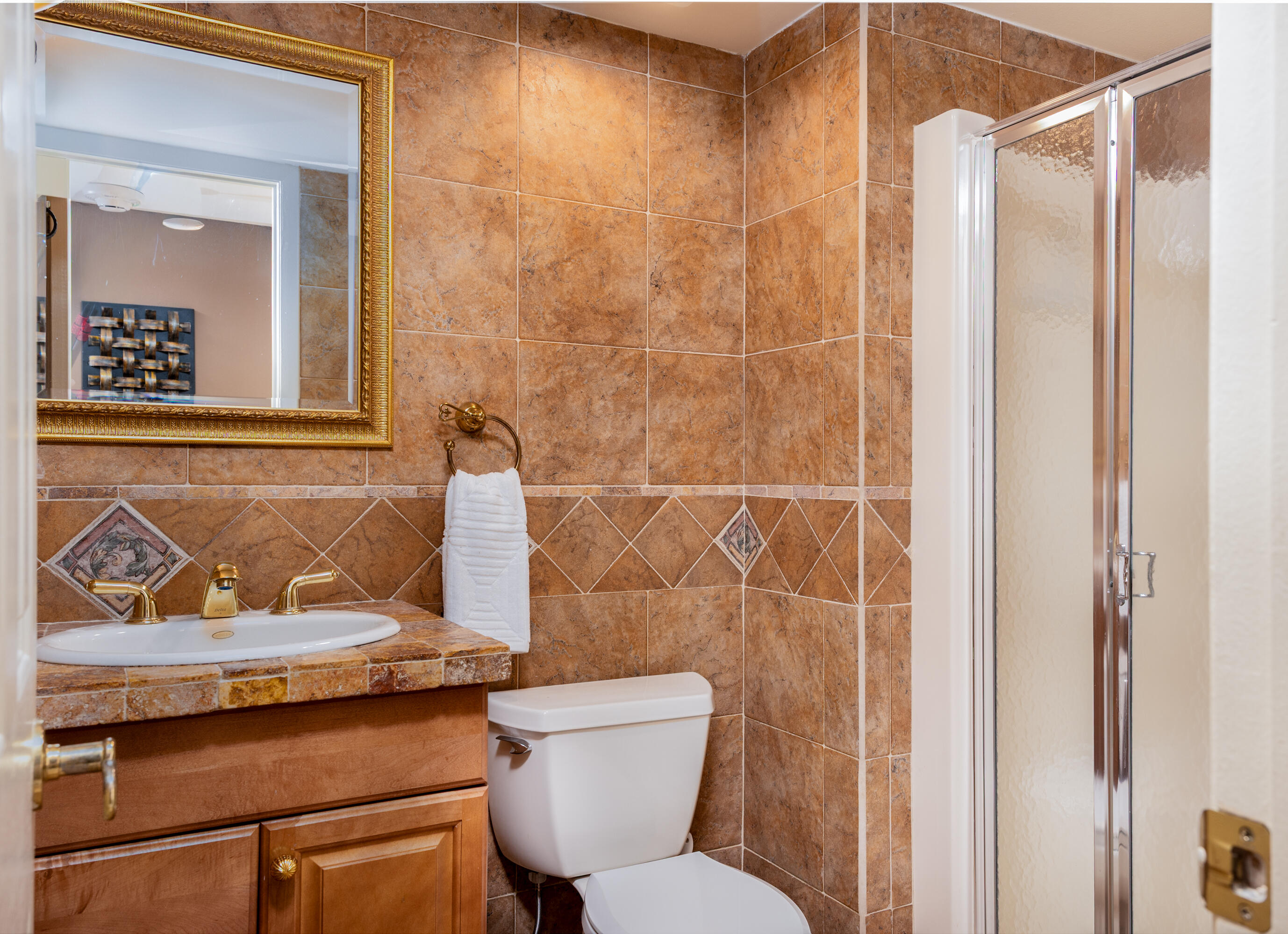 SILVER THATCH INTRACOASTAL - Residential