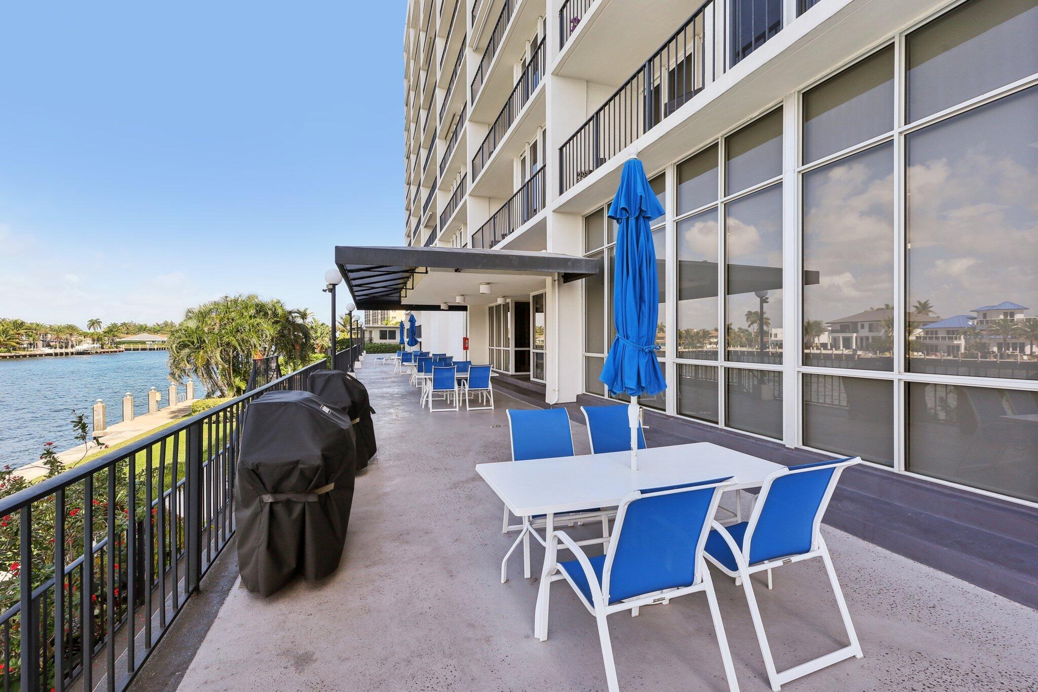 SILVER THATCH INTRACOASTAL - Residential