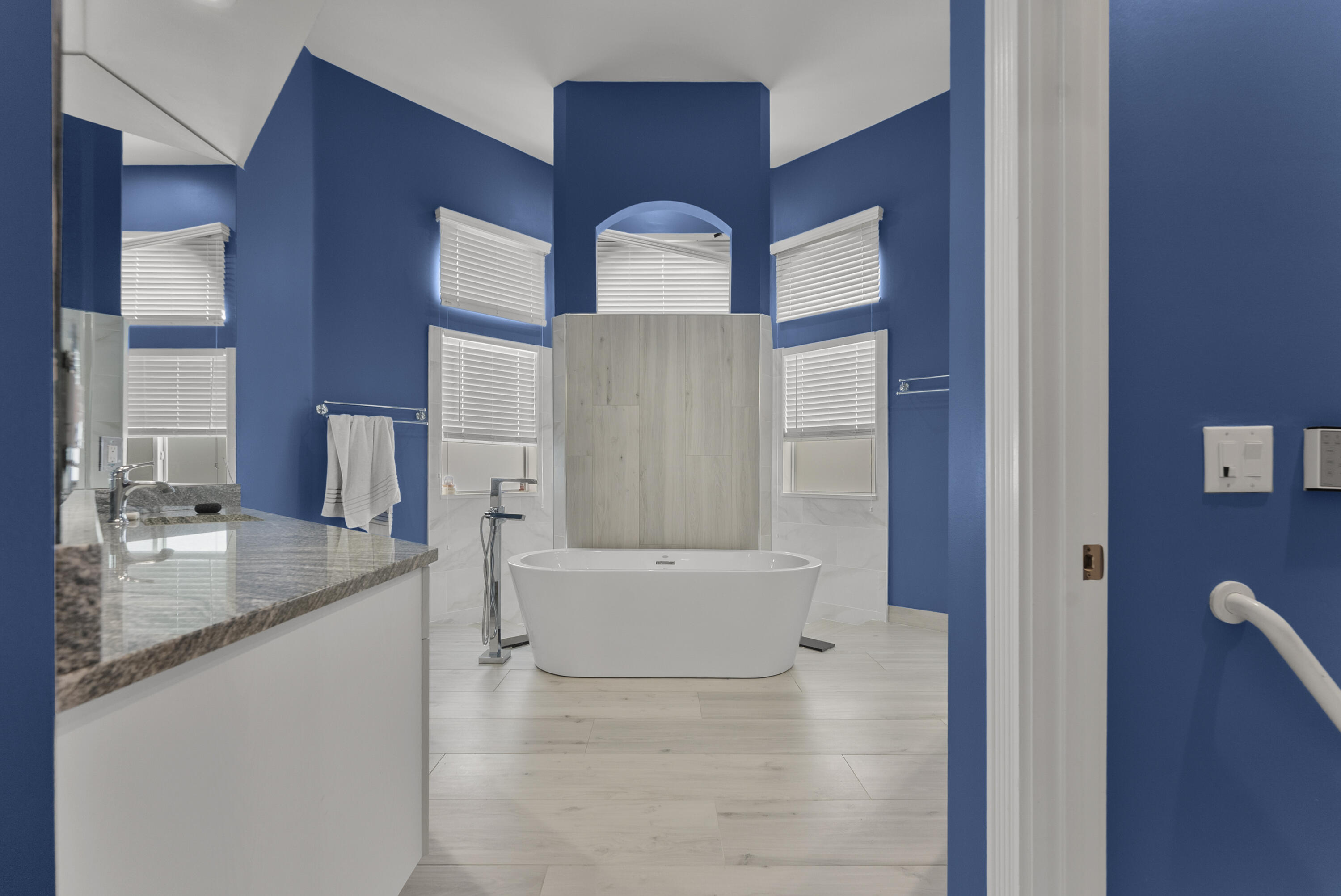 PARKVIEW ESTATES AT BOCA - Residential