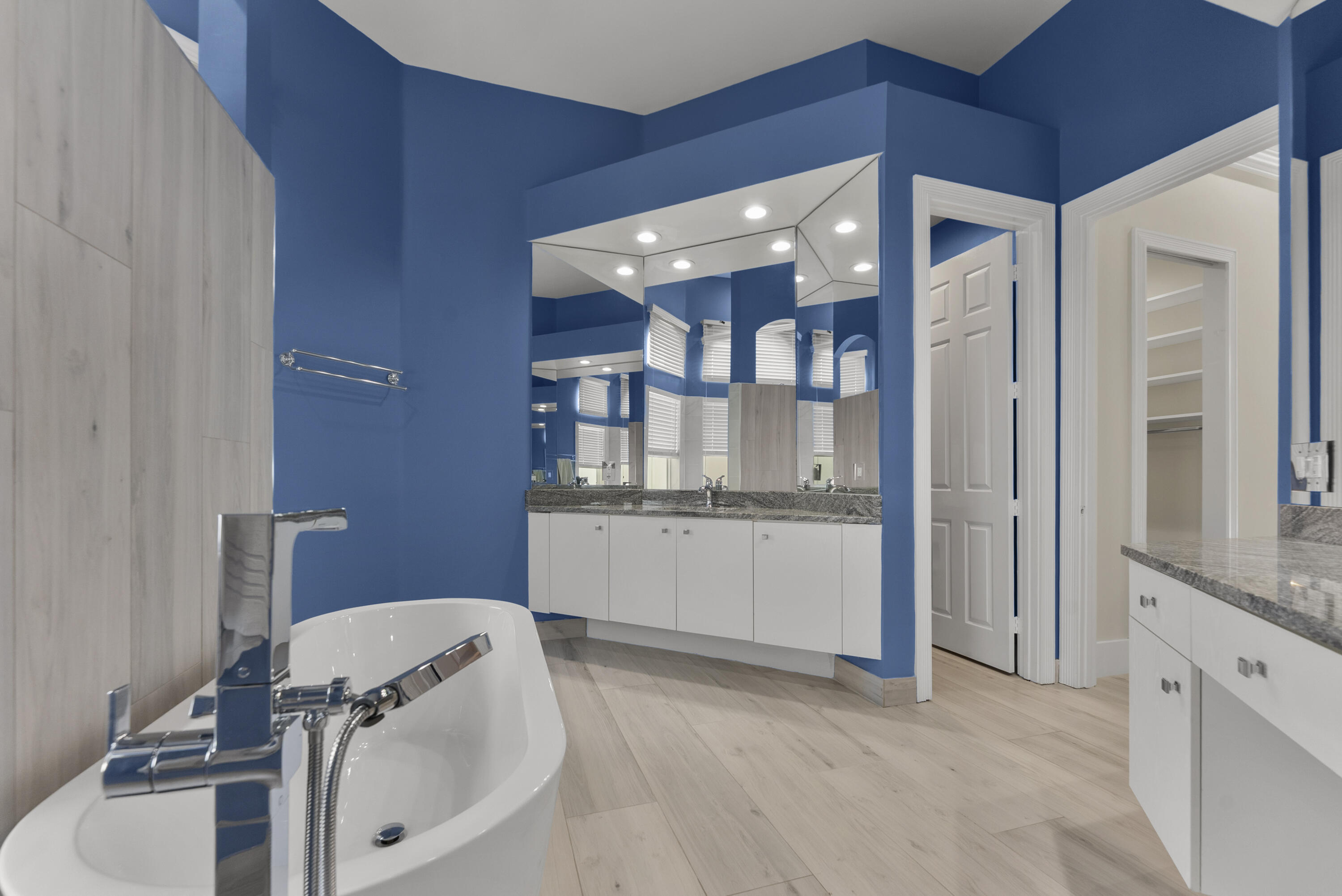 PARKVIEW ESTATES AT BOCA - Residential