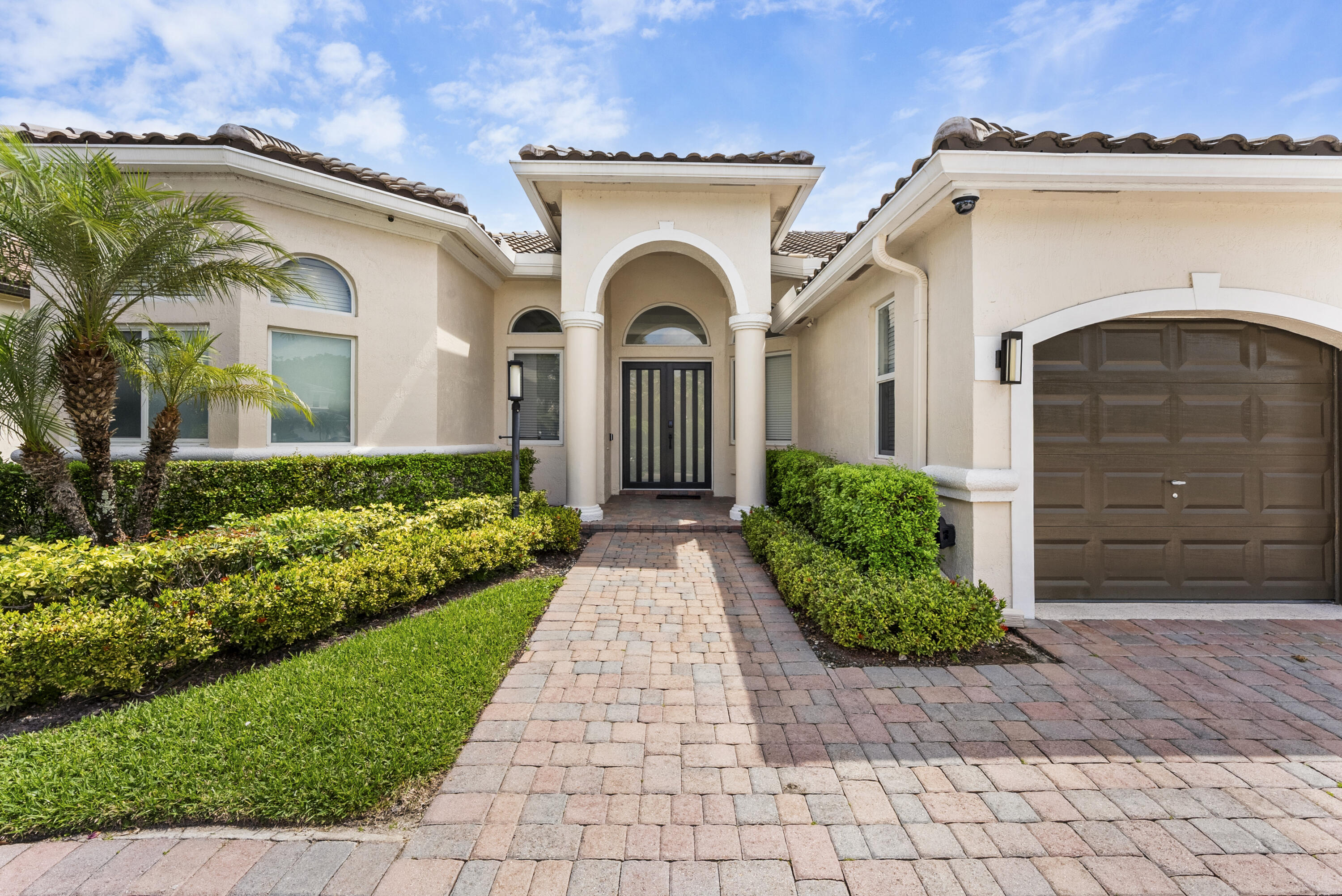 PARKVIEW ESTATES AT BOCA - Residential