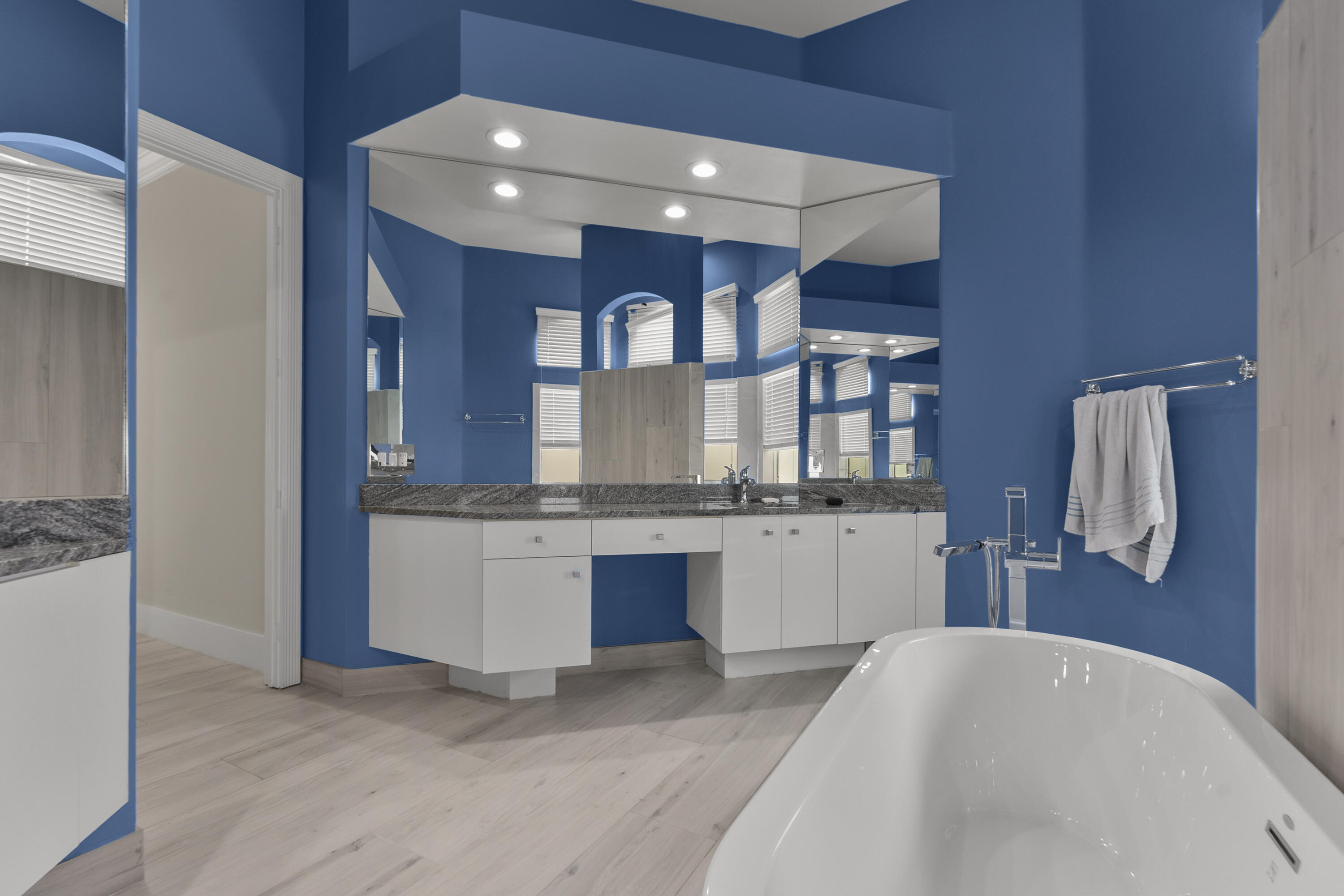 PARKVIEW ESTATES AT BOCA - Residential