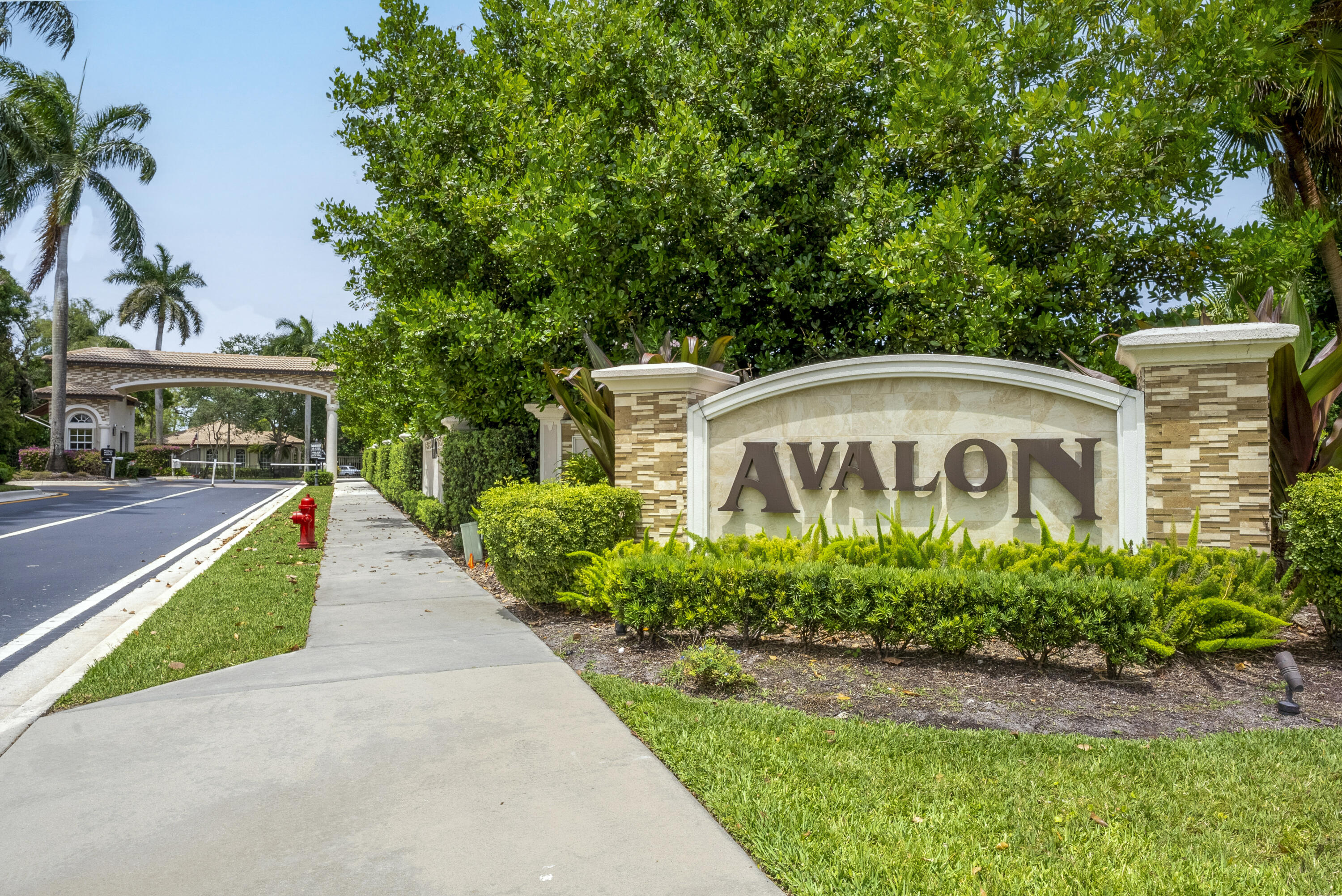 PARKVIEW ESTATES AT BOCA - Residential