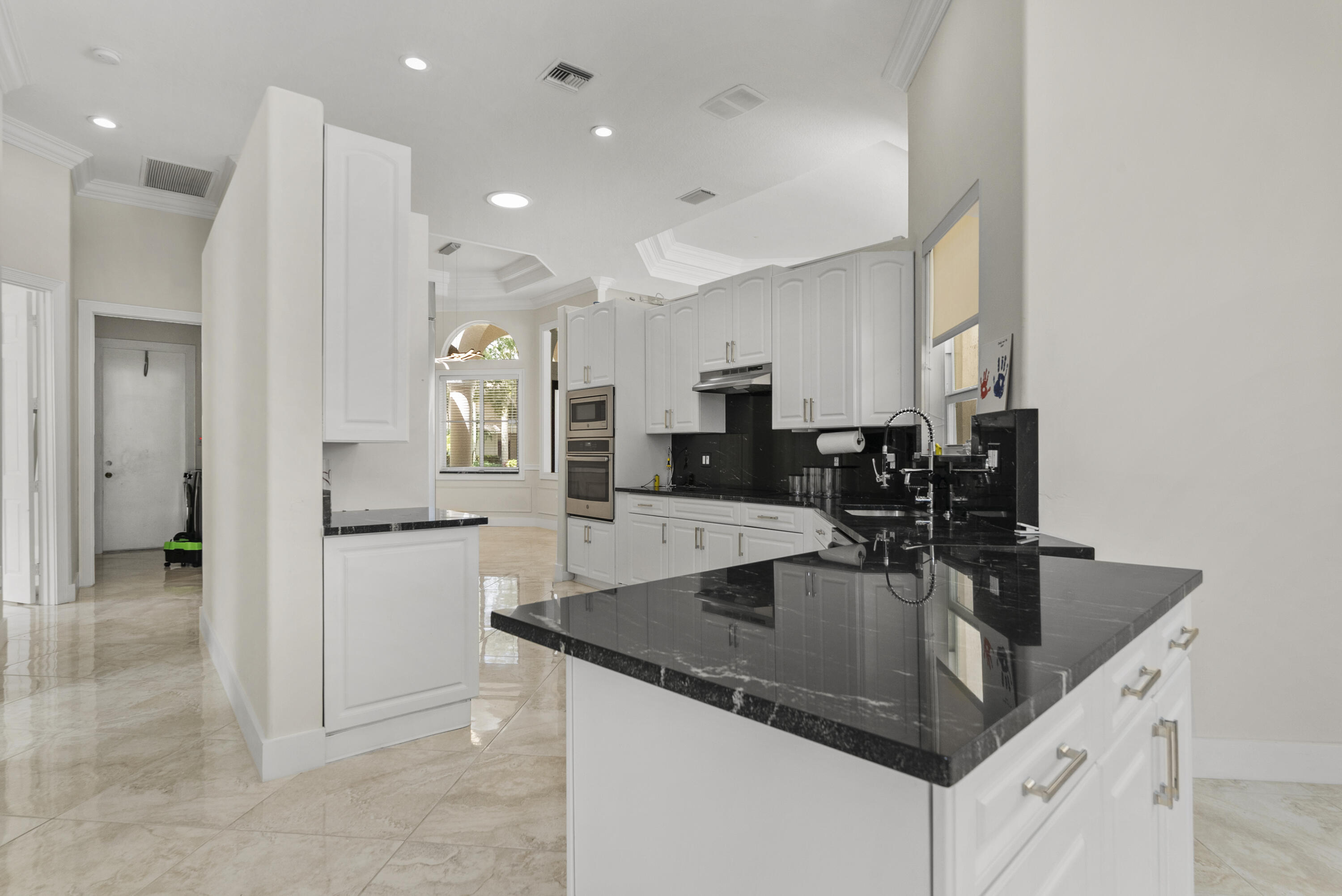 PARKVIEW ESTATES AT BOCA - Residential