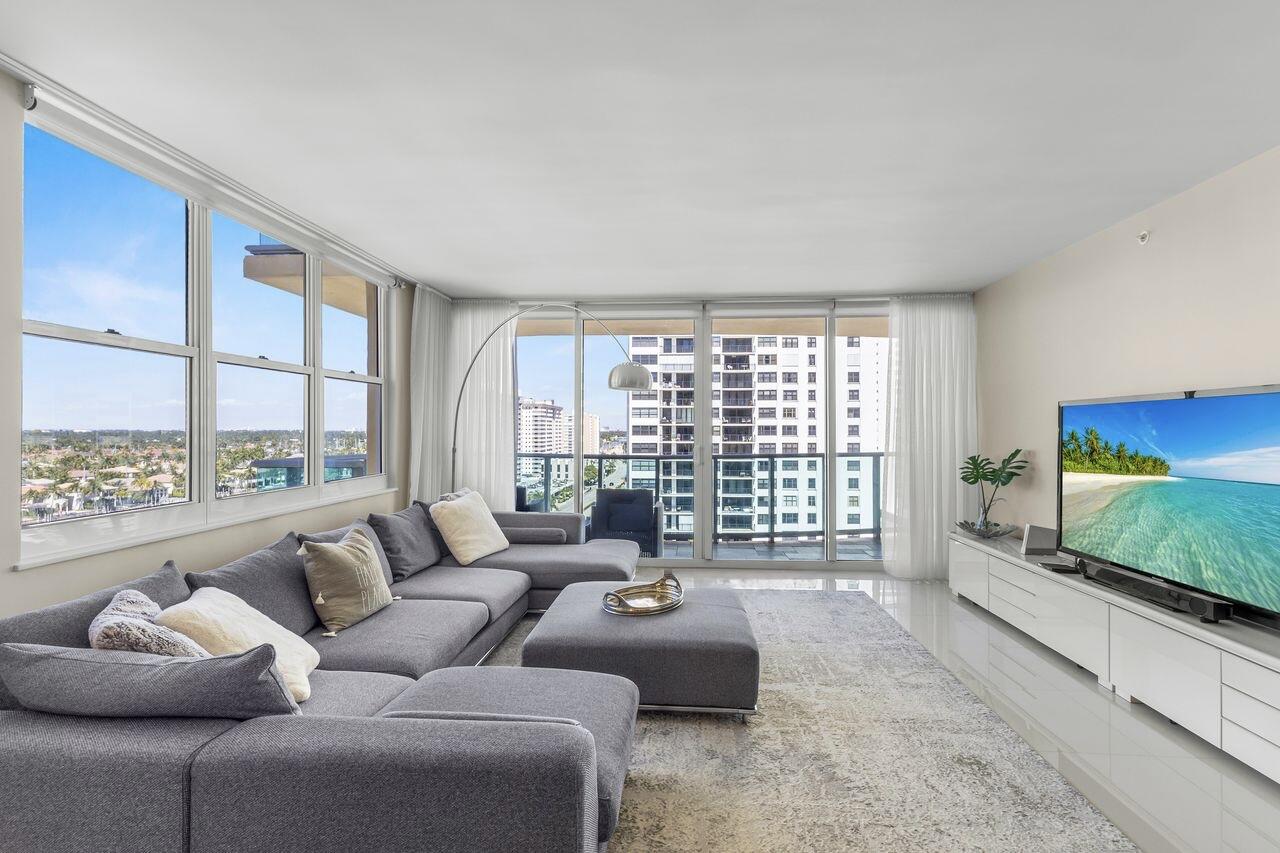 2501 S Ocean Drive 1136