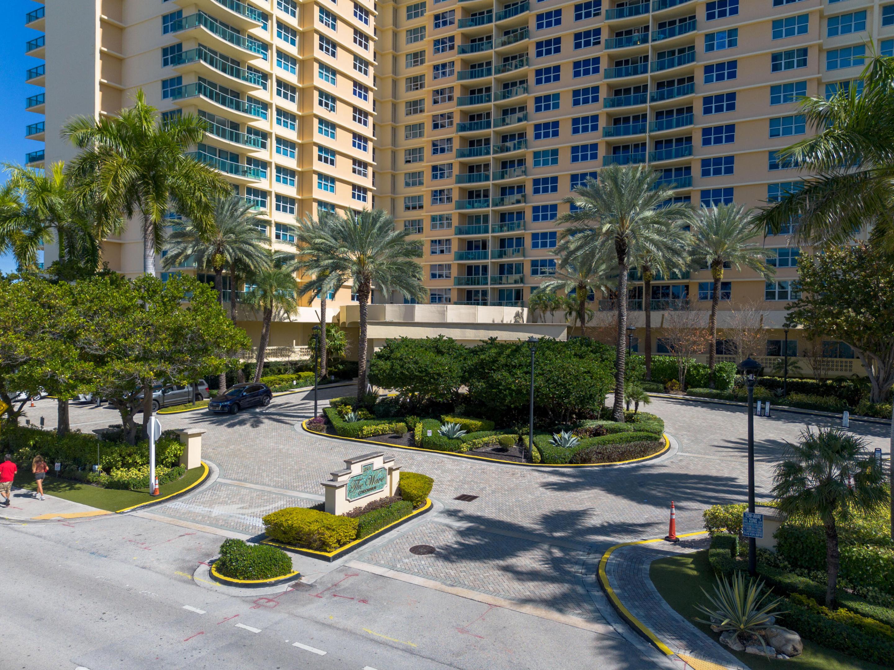 WAVE CONDO - Residential