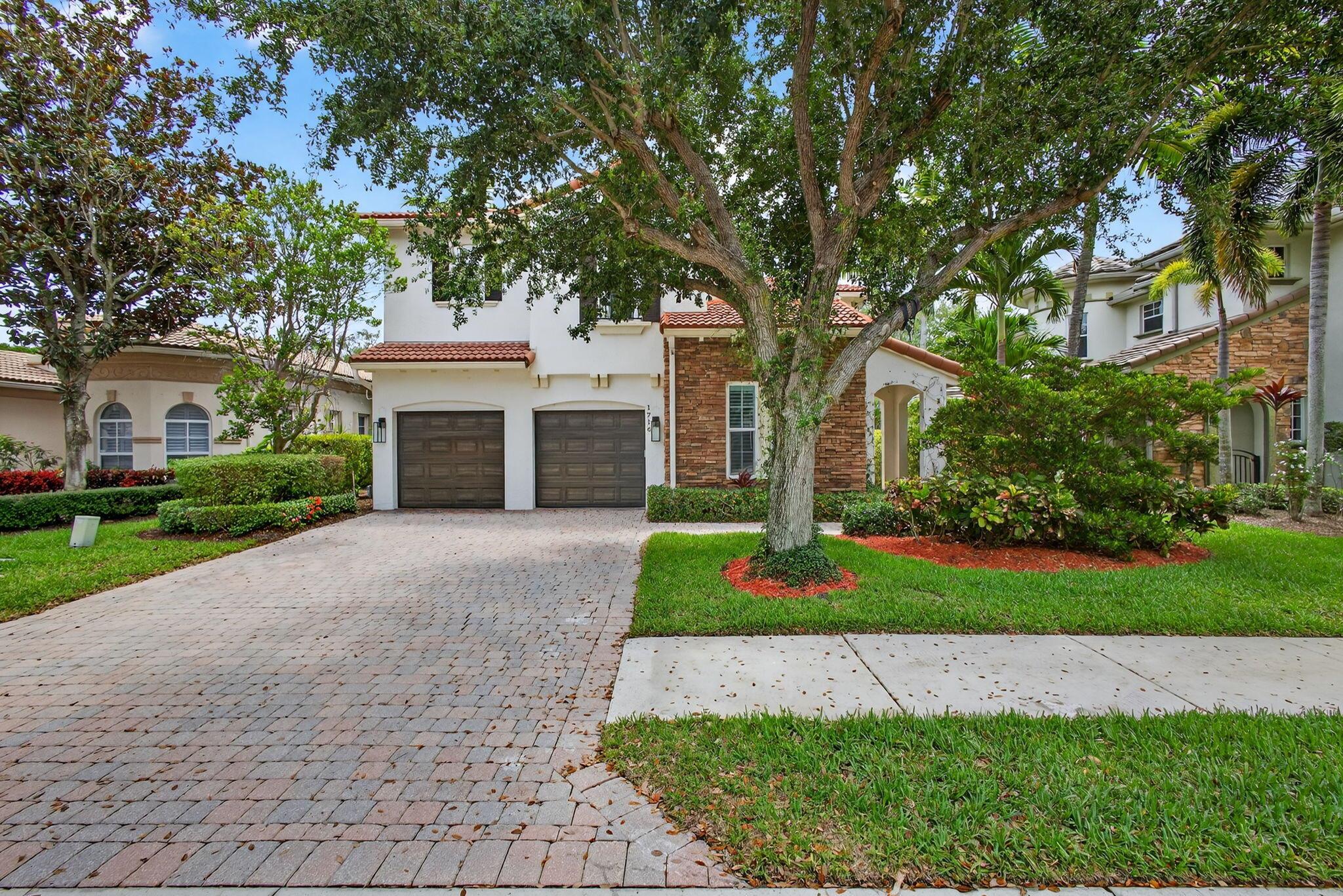 1716 Nature Court