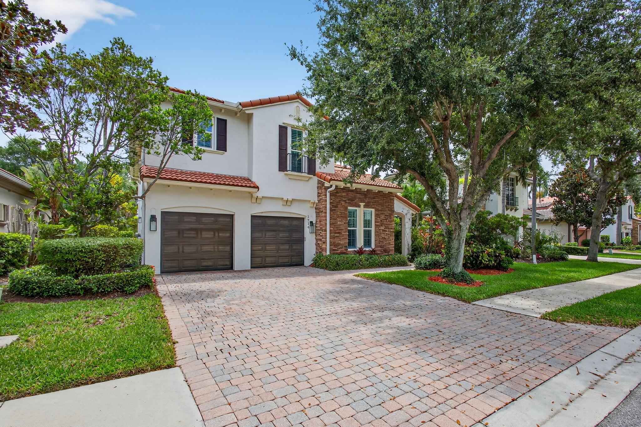 1716 Nature Court