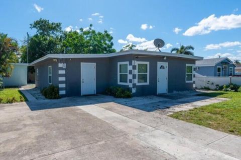 A home in Lake Worth