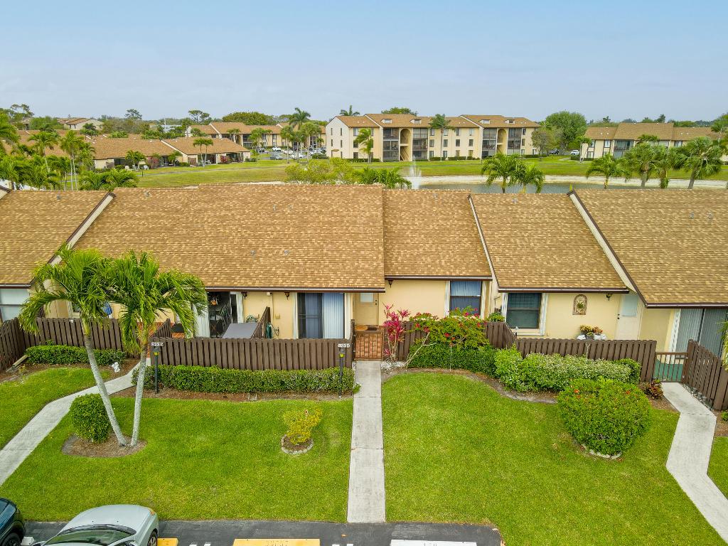 PINE RIDGE NORTH VILLAGE IV CONDO - Residential