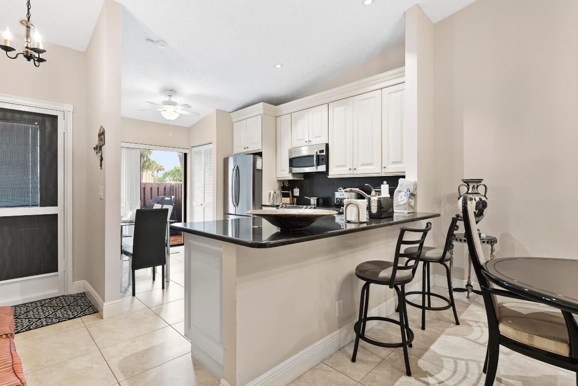 PINE RIDGE NORTH VILLAGE IV CONDO - Residential