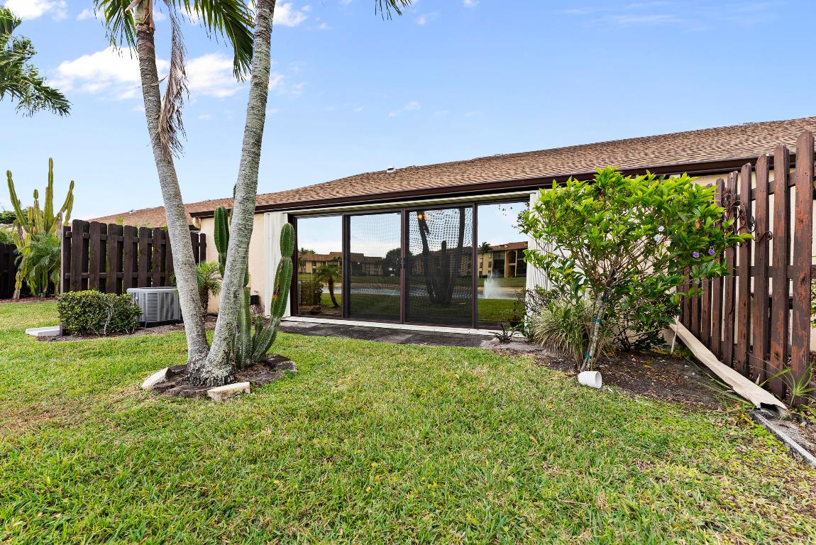 PINE RIDGE NORTH VILLAGE IV CONDO - Residential