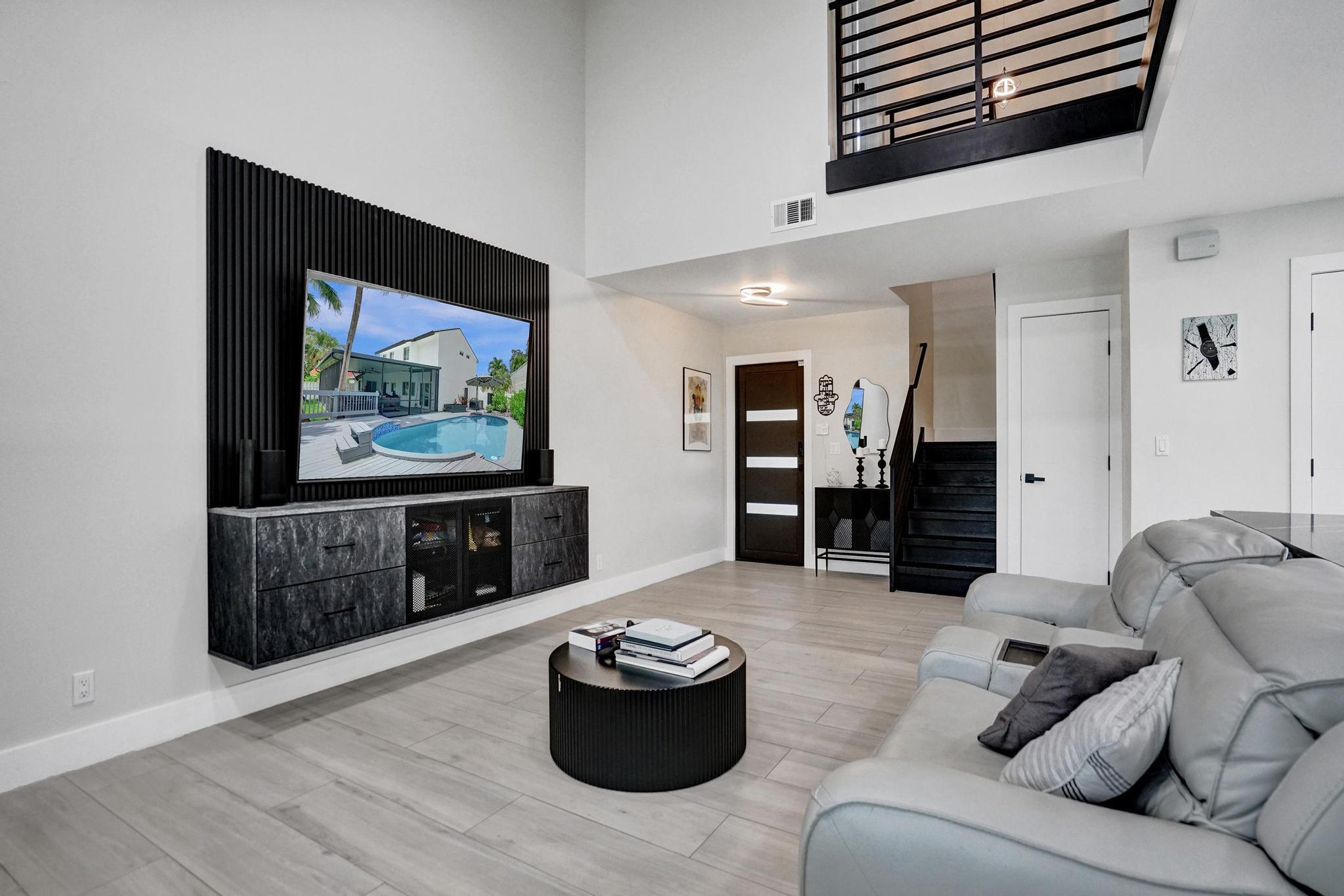 ROCK CREEK PHASE TWO - Residential Lease